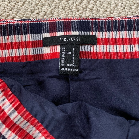 🍁 5/$20 Red, White, and Blue Skirt - Picture 3 of 3